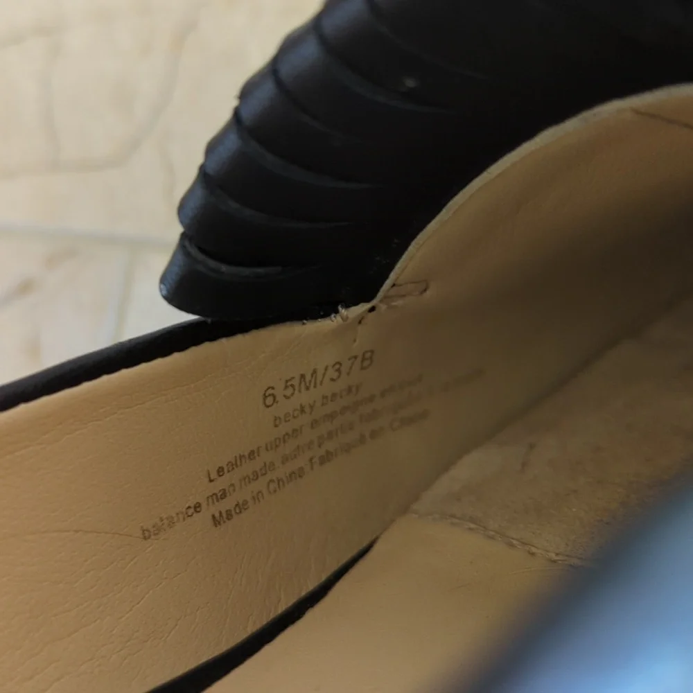 Karl Lagerfeld Shoes - Picture 8 of 9
